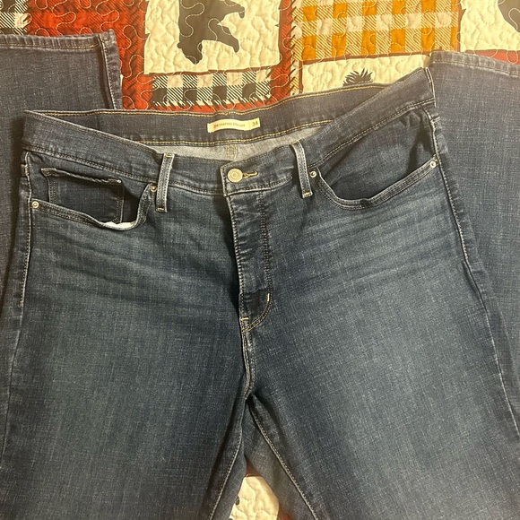 Jeans - Picture 3 of 5